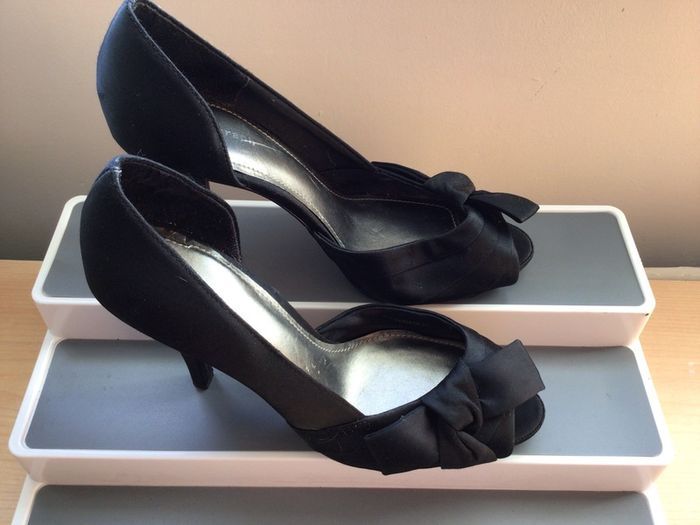 MARKS & Spencer Ladies black satin high heel party shoes size 7