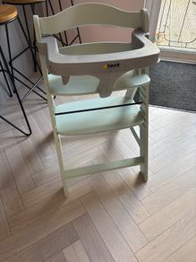 Hauck Alpha highchair and bouncer set