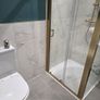 shower enclosure Image 2