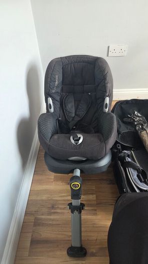 Mothercare Spin Pramette, Maxi Cosi Priorifix & Maxi Cosi Cabriofix Travel System