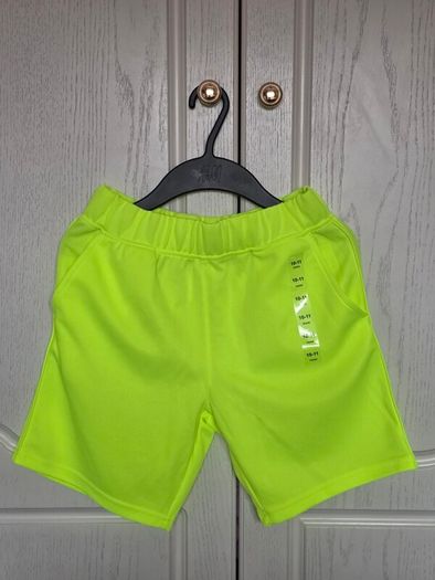 Boy's shorts size 10-11 ( NEW )