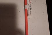 llama pencil