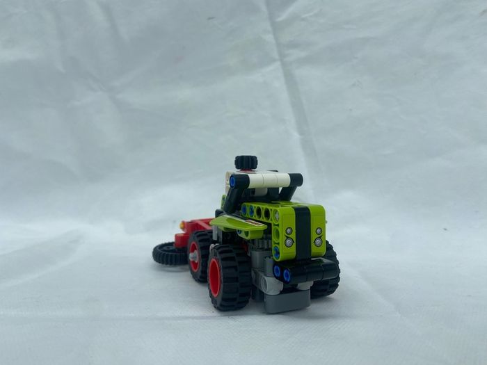 Lego Techni 42102