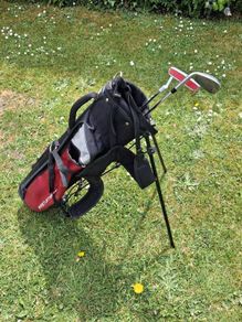 junior golf bag and clubs