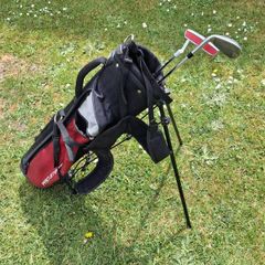 junior golf bag and clubs
