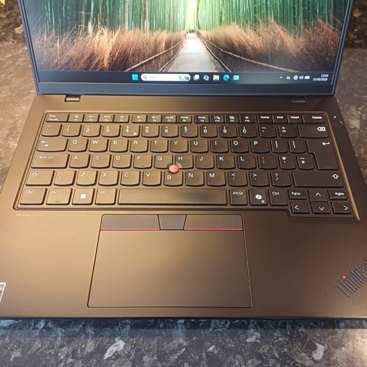 Lenovo ThinkPad L14 Gen5 Laptop | AMD Ryzen 5 Pro | 16GB
