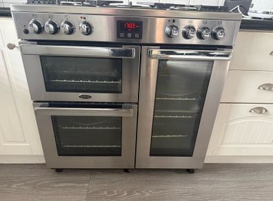 Belling Range Cooker