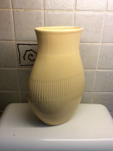 vase