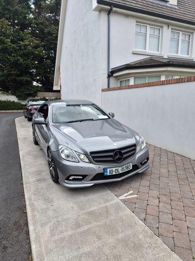 Mercedes-Benz E-Class 2010