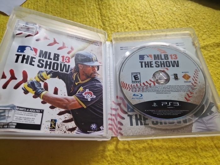 MLB 13 The Show  PlayStation3 Ps3 games Original