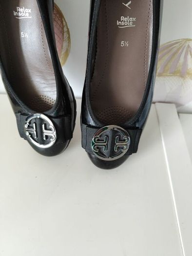 Ladies Patent Shoes  5.5 size