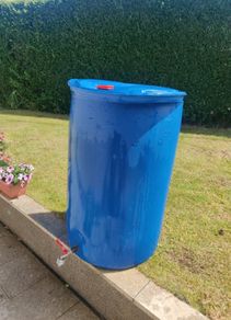Food safe 200l barrel with tap