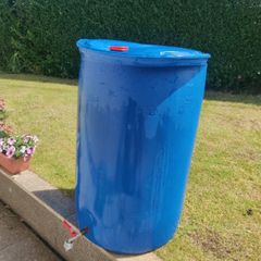 Food safe 200l barrel with tap