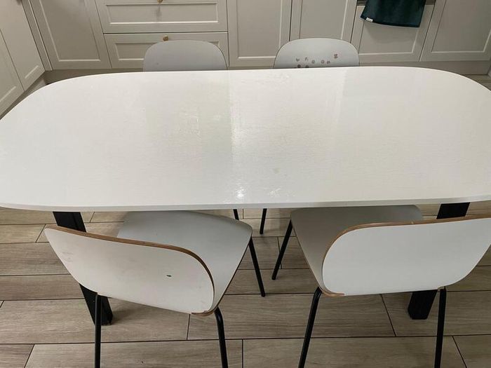 Dinning Table with Chairs