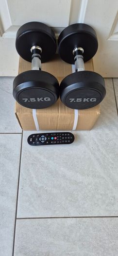 4 brand new sets of dumbbells