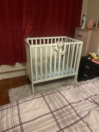 petite cot