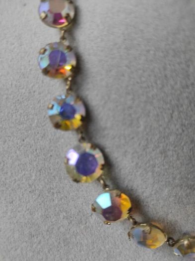 Aurora borealis vintage necklace