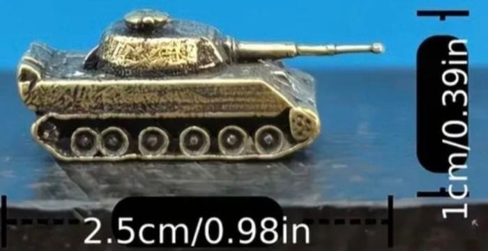 Miniature brass German panther tanks (4) aprox scale 1/350- 1/400 .