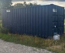 20ft container and 90 scaffolding planks