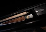 snooker / billiards / pool cue