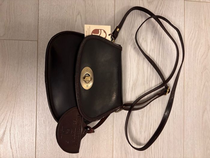 Cross body bag