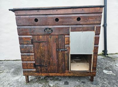 Hen coop