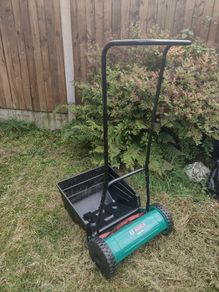 Bosch manual lawnmower