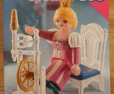 Playmobil - 4790 Special Plus Princess with Weaving Wheel