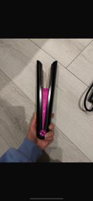 dyson hair straightener