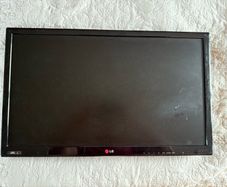 LG 27MT55S monitor smart TV
