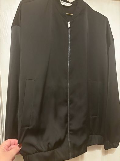 Bomber jacket