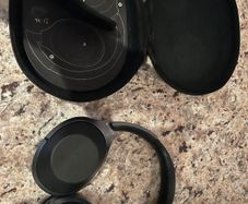 Sony WH-1000XM2 Wireless Noise-Canceling Headphones