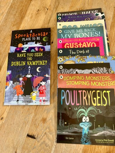 Halloween Kids Books x12 - Spooky Stories Bundle (Ages 3 - 7)