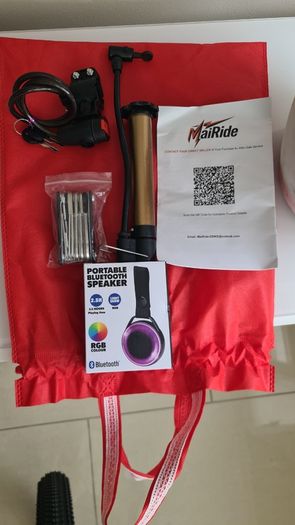 BRAND NEW! City E-BIKE with Nice Extras. 0Kms Electric