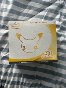 pokemon 30th anniversary ETB
