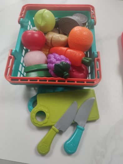 2 Sets Of Kitchen Toys