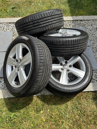 R16 Volkswagen alloys wheels & new tyres