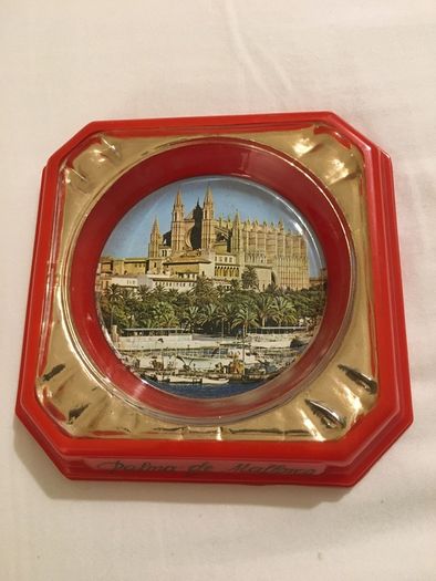 Ashtray