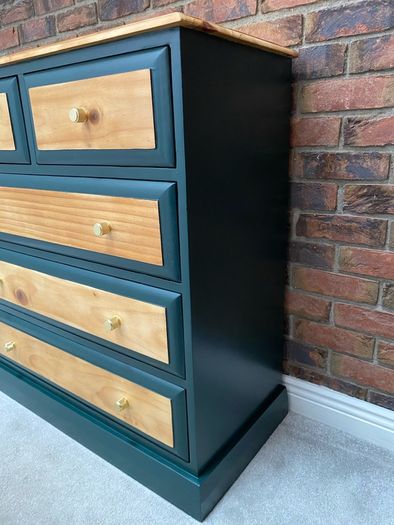 Solid wood Chest of Drawers