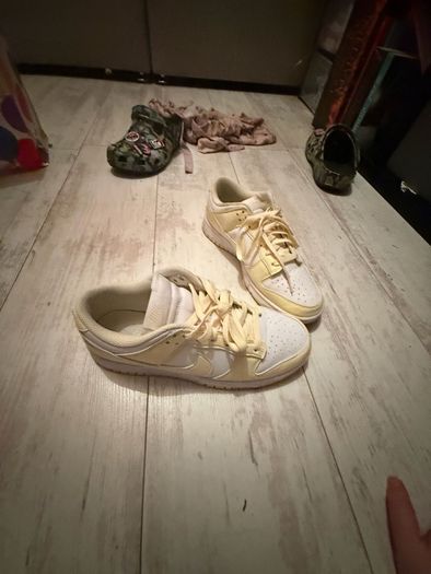 assorted runners