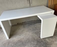 IKEA Malm Desk (Large)