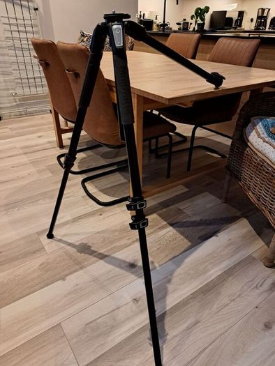 Camera Tripod Manfrotto 055