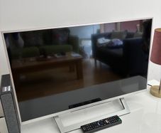 Sony 28" Television