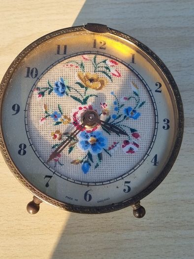 Vintage Scottish/English desk clock