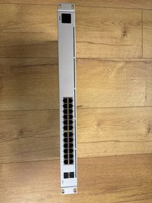 Ubiquiti UniFi USW 24 POE Switch