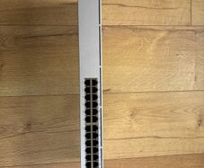 Ubiquiti UniFi USW 24 POE Switch