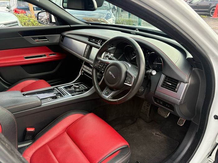 2018 Jaguar XF R-Sport 2.0L Diesel Auto New NCT 05/2028
