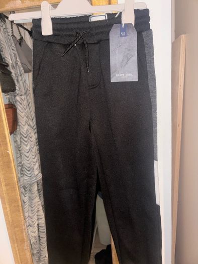 BNWT Boys Brave Soul tracksuit age 9-10