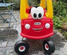 Little Tykes Cosy Coupe Car