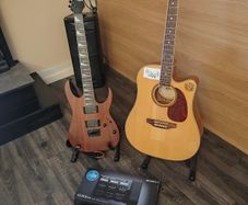 Guitar Bundle 2 for Xmas.